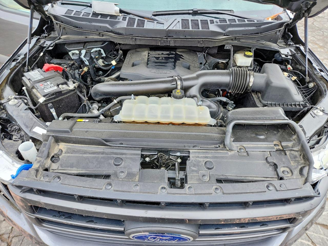 2023 FORD F150 SUPERCREW photo 31