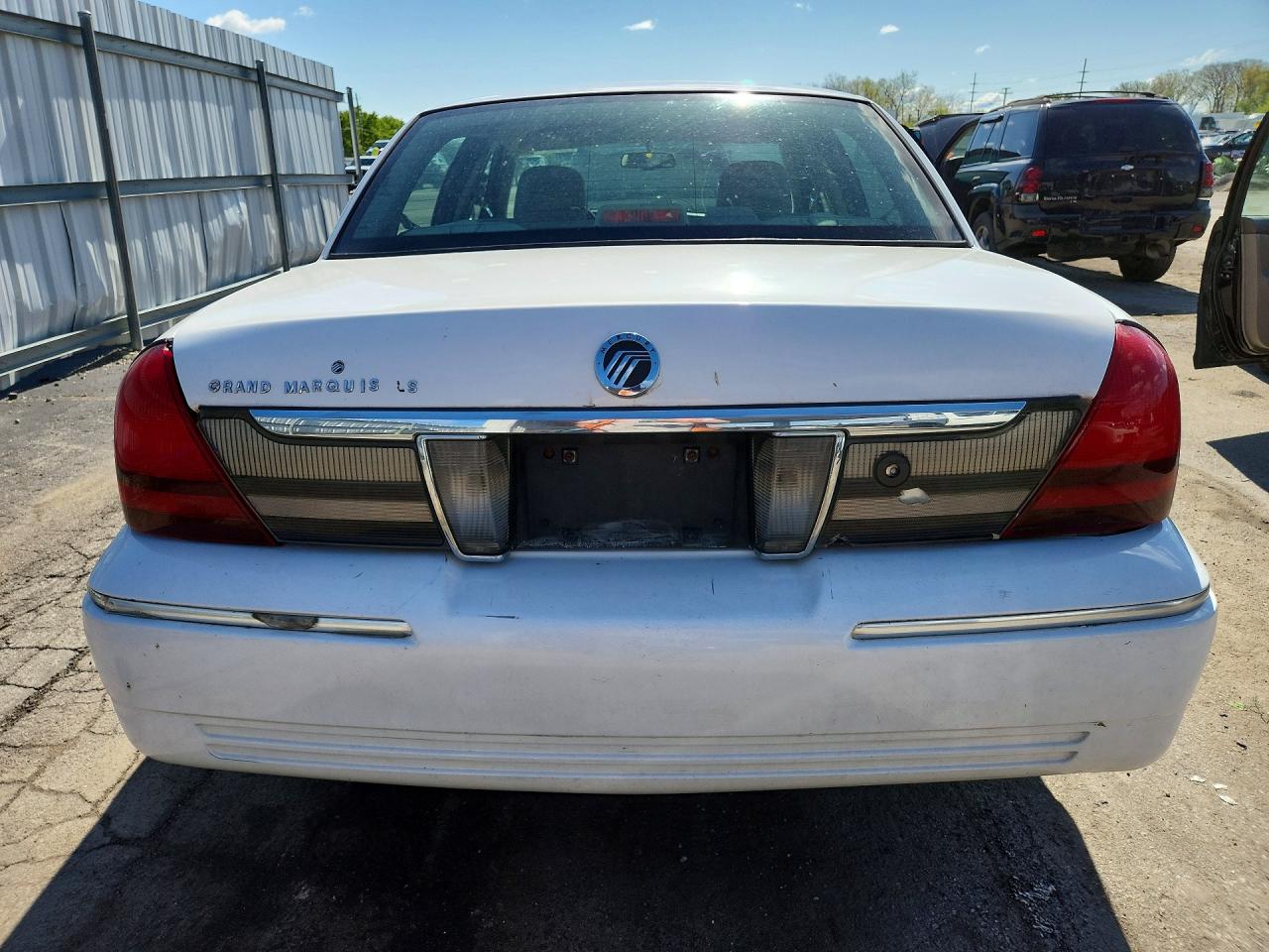 2010 MERCURY GRAND MARQUIS LS photo 11