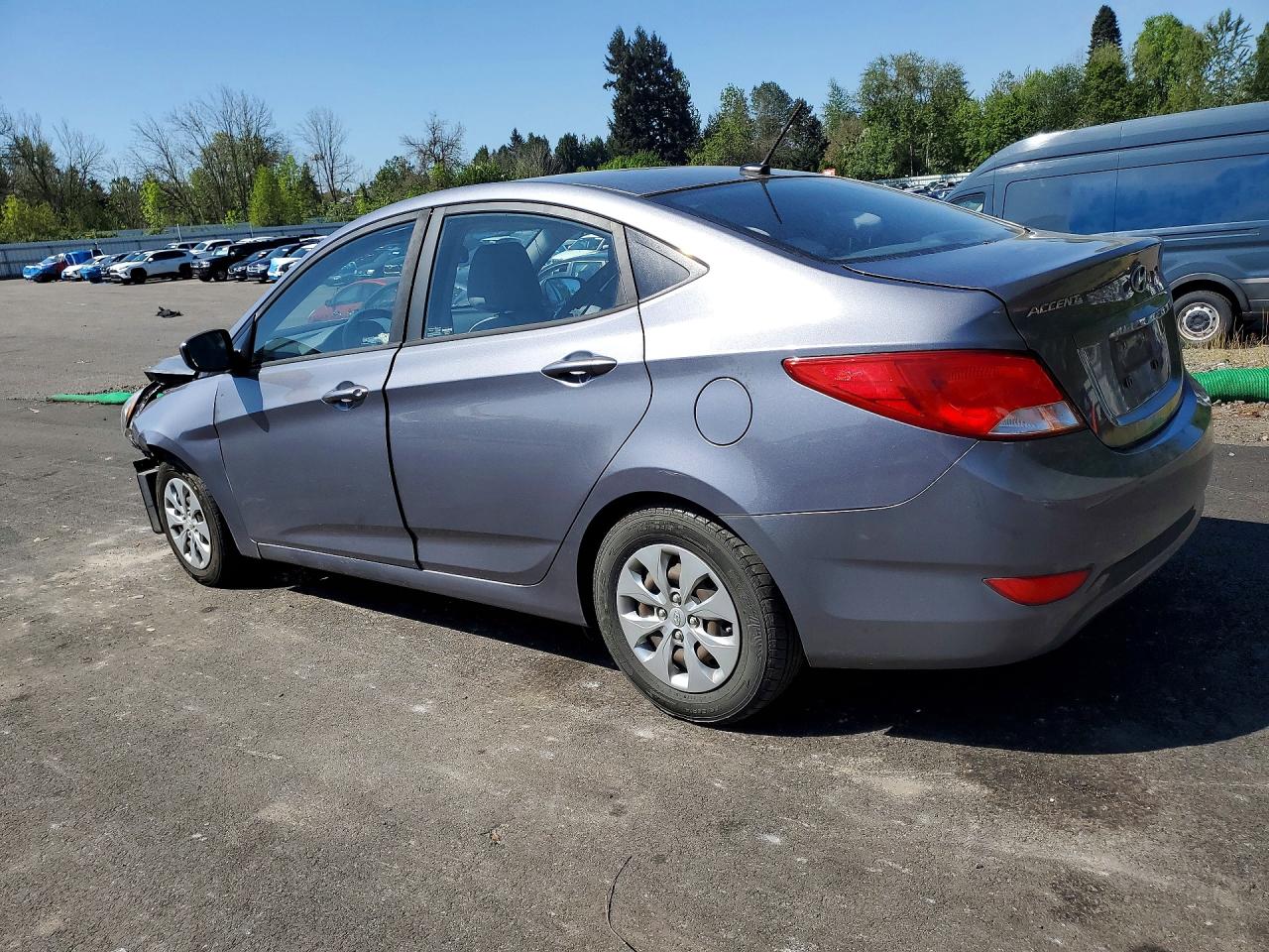 2016 HYUNDAI ACCENT SE photo 3