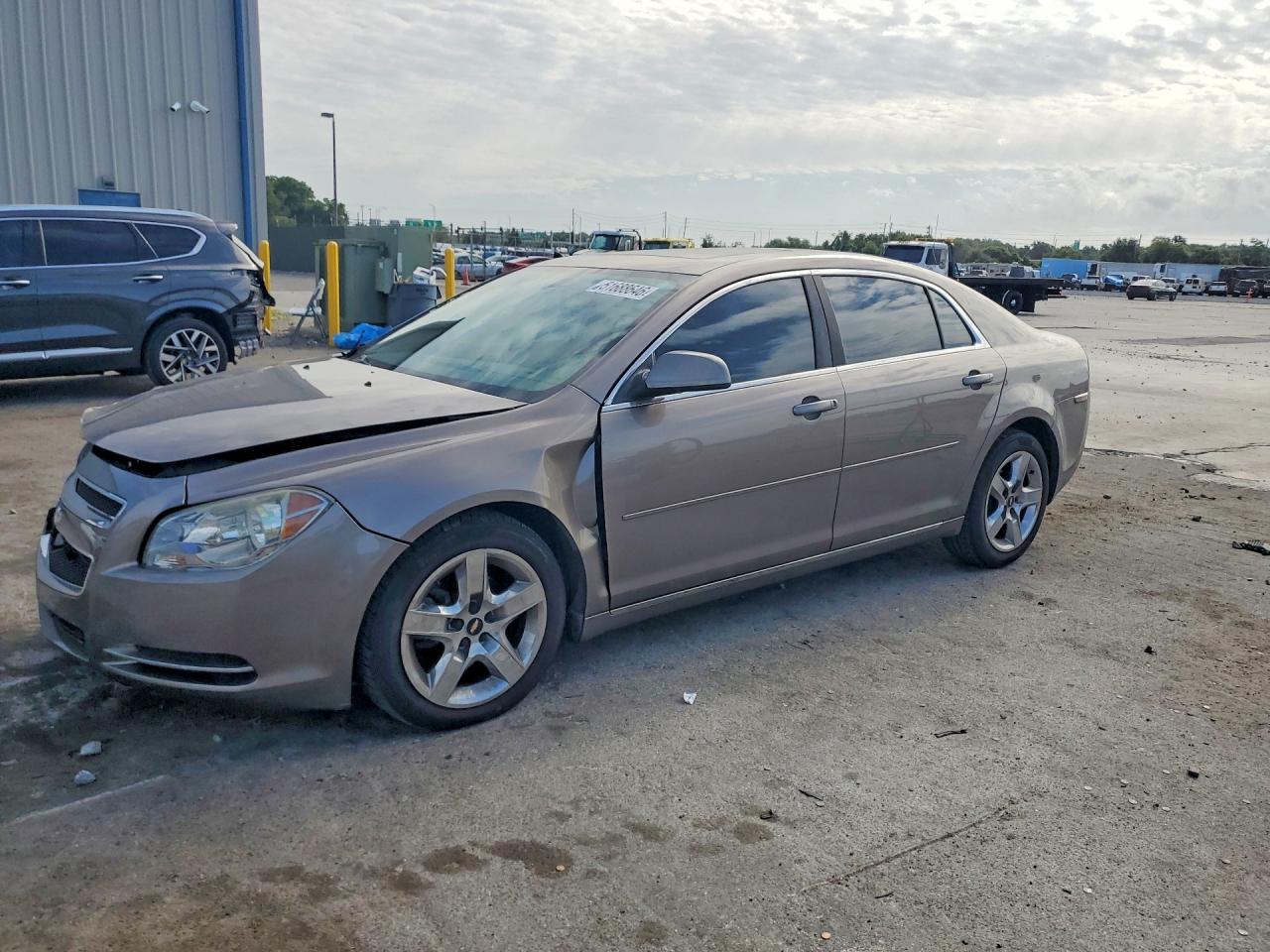 2011 CHEVROLET MALIBU