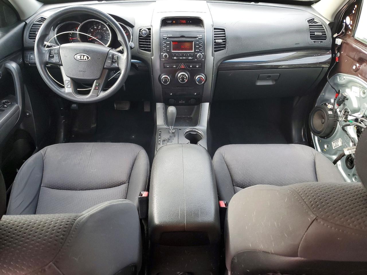 2011 KIA SORENTO LX photo 15