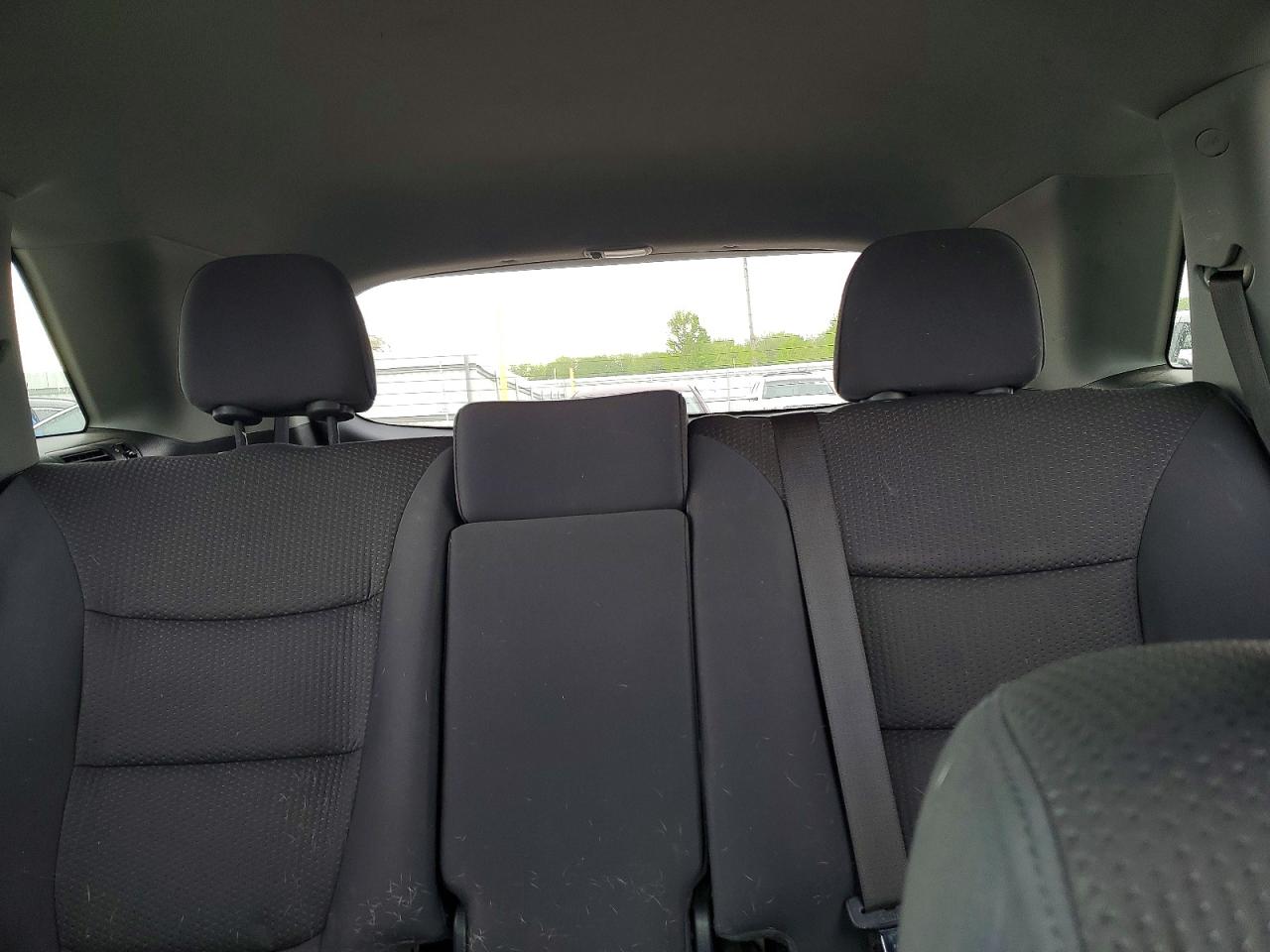 2011 KIA SORENTO LX photo 19