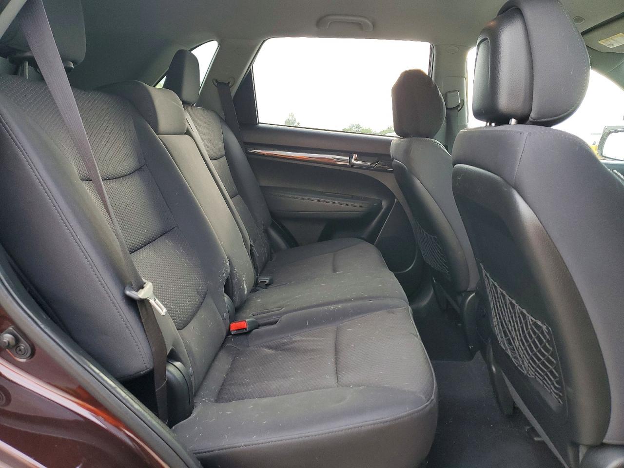 2011 KIA SORENTO LX photo 21