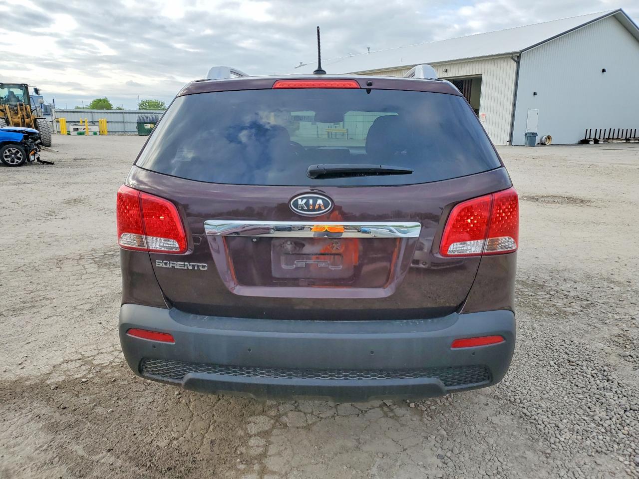 2011 KIA SORENTO LX photo 11