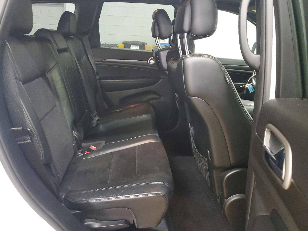 2018 JEEP GRAND CHEROKEE LAREDO photo 21
