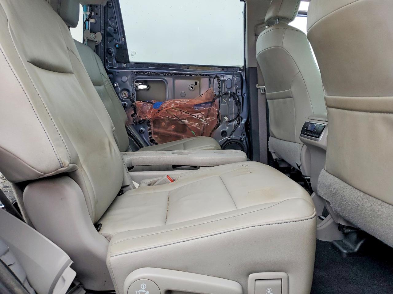 2018 TOYOTA HIGHLANDER XLE photo 21