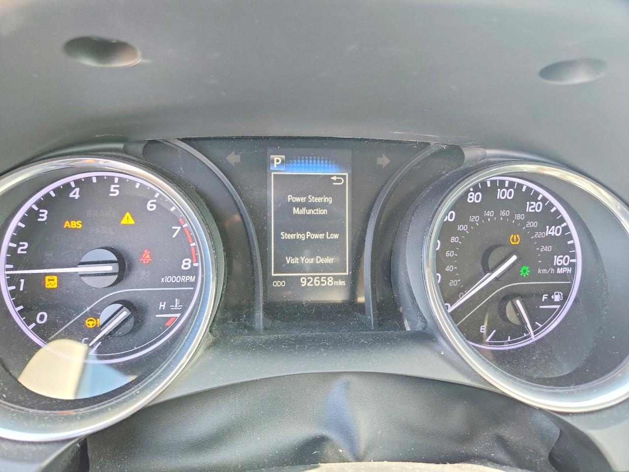 2019 TOYOTA CAMRY SE photo 9
