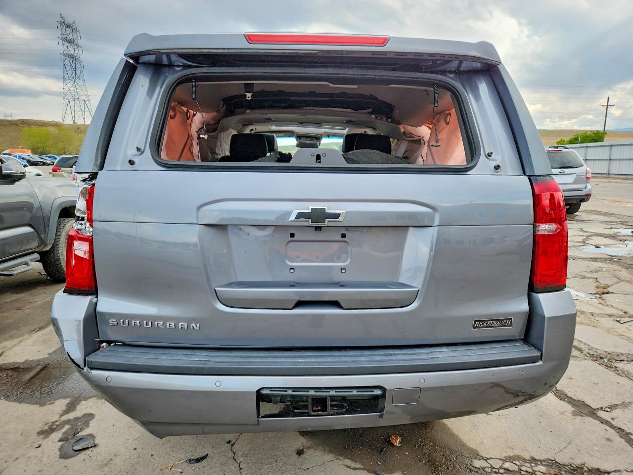2018 CHEVROLET SUBURBAN K1500 LT photo 11