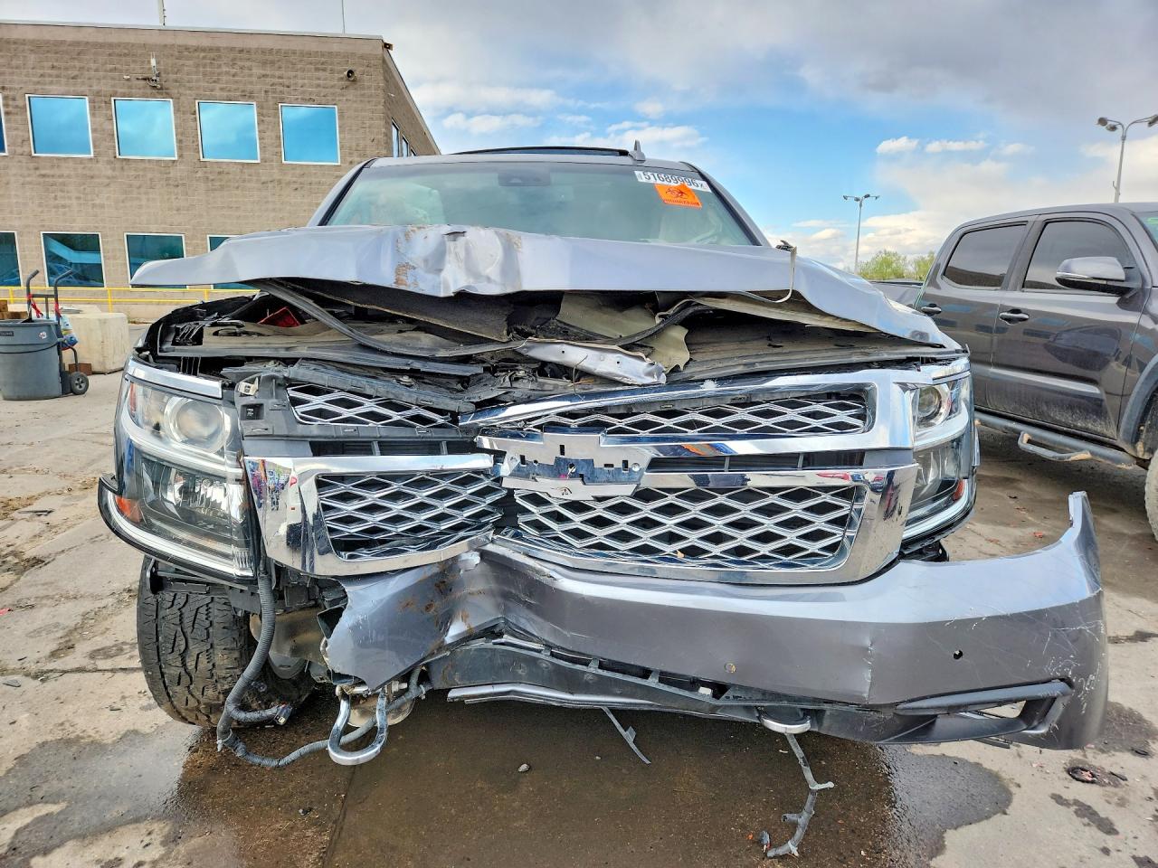 2018 CHEVROLET SUBURBAN K1500 LT photo 9