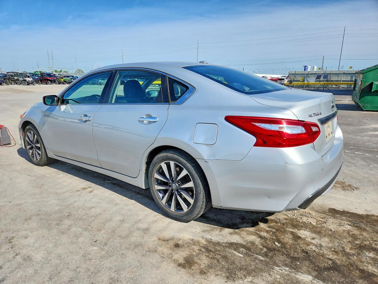 2017 NISSAN ALTIMA 2.5 SV photo 3