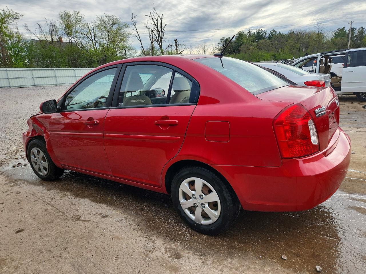 2011 HYUNDAI ACCENT GLS photo 3