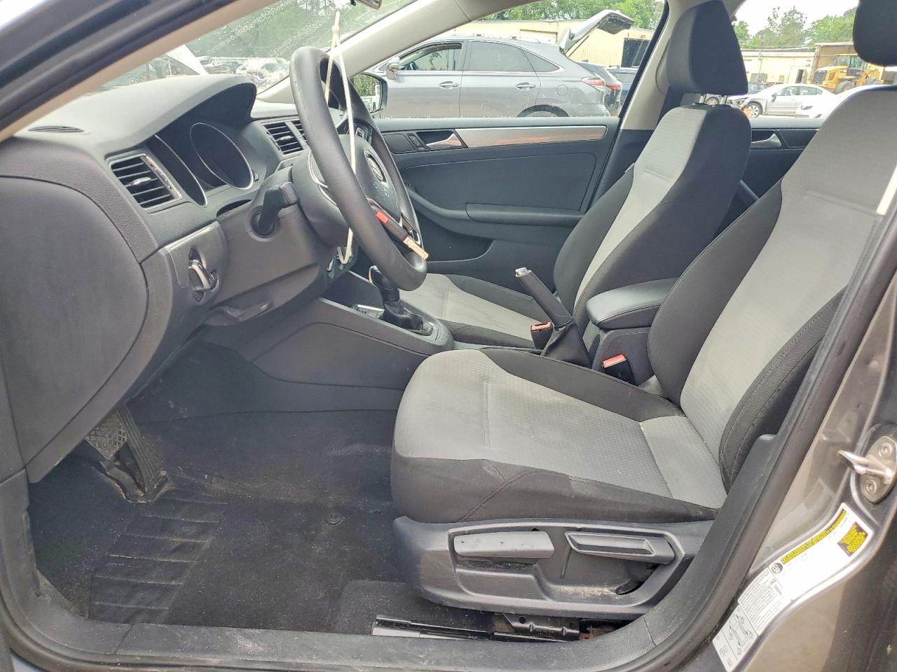 2017 VOLKSWAGEN JETTA S photo 19