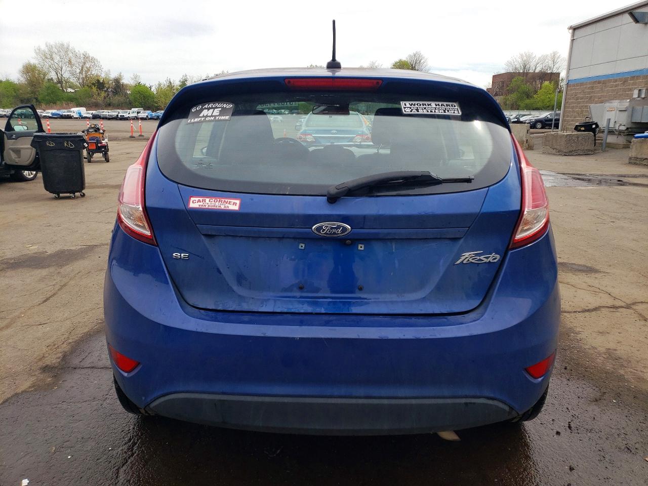 2018 FORD FIESTA SE photo 11