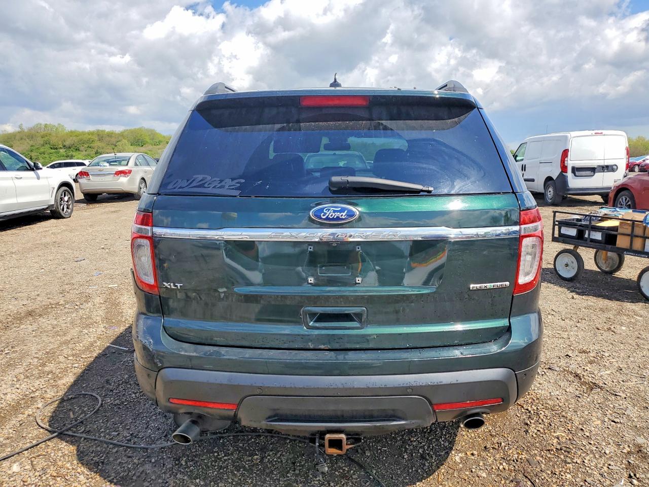 2013 FORD EXPLORER XLT photo 6