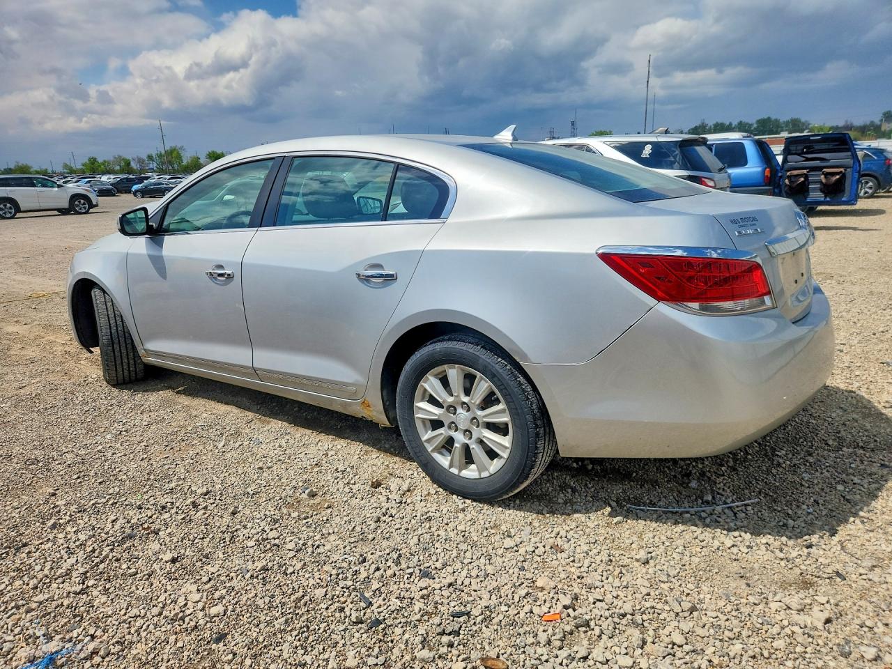 2010 BUICK LACROSSE CX photo 3