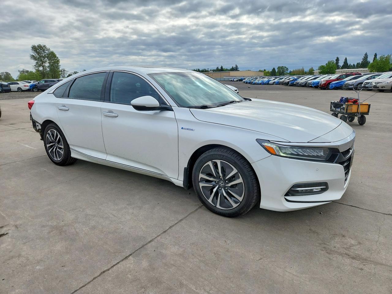 2020 HONDA ACCORD TOURING HYBRID photo 7