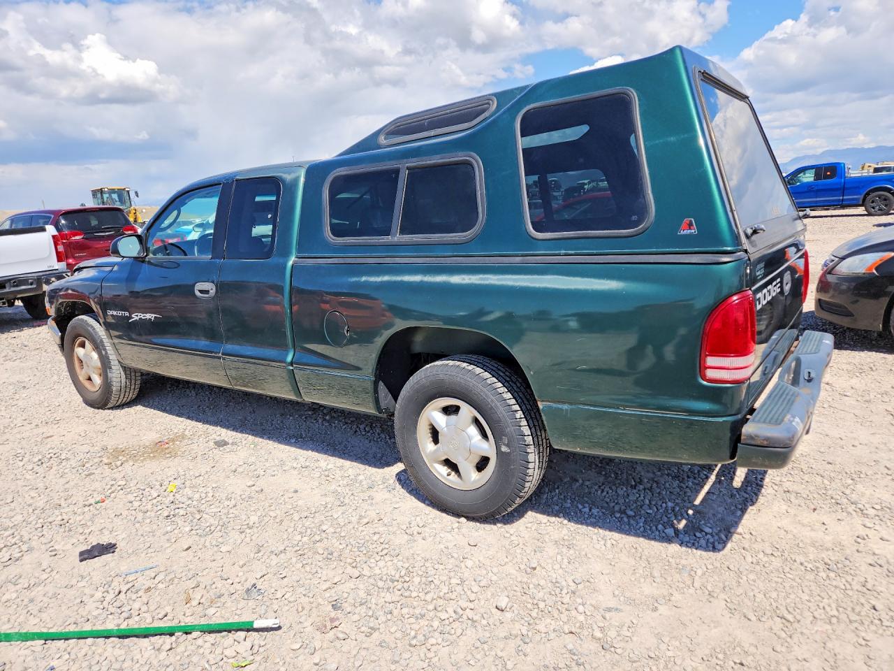 2000 DODGE DAKOTA photo 3