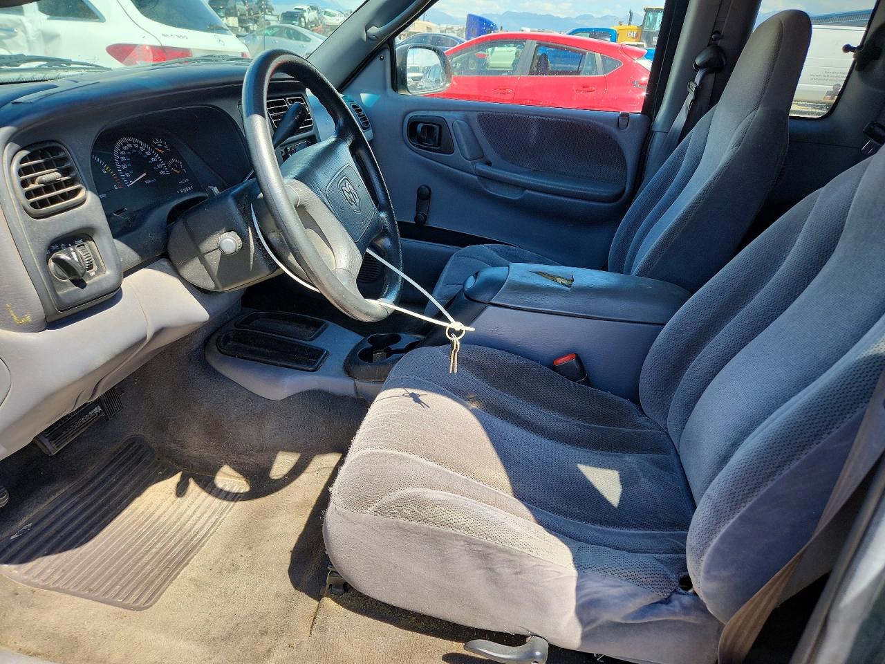 2000 DODGE DAKOTA photo 13