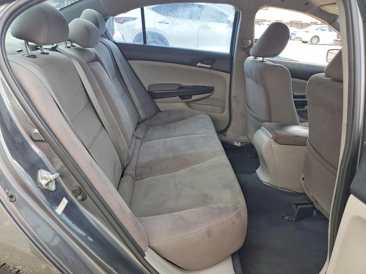 2012 HONDA ACCORD LX photo 19
