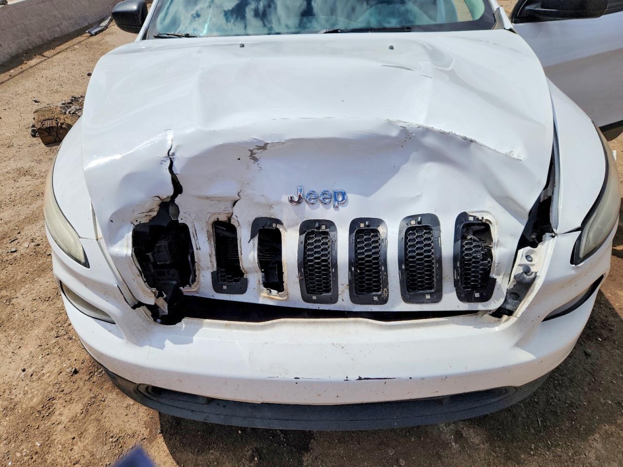 2015 JEEP CHEROKEE SPORT photo 31