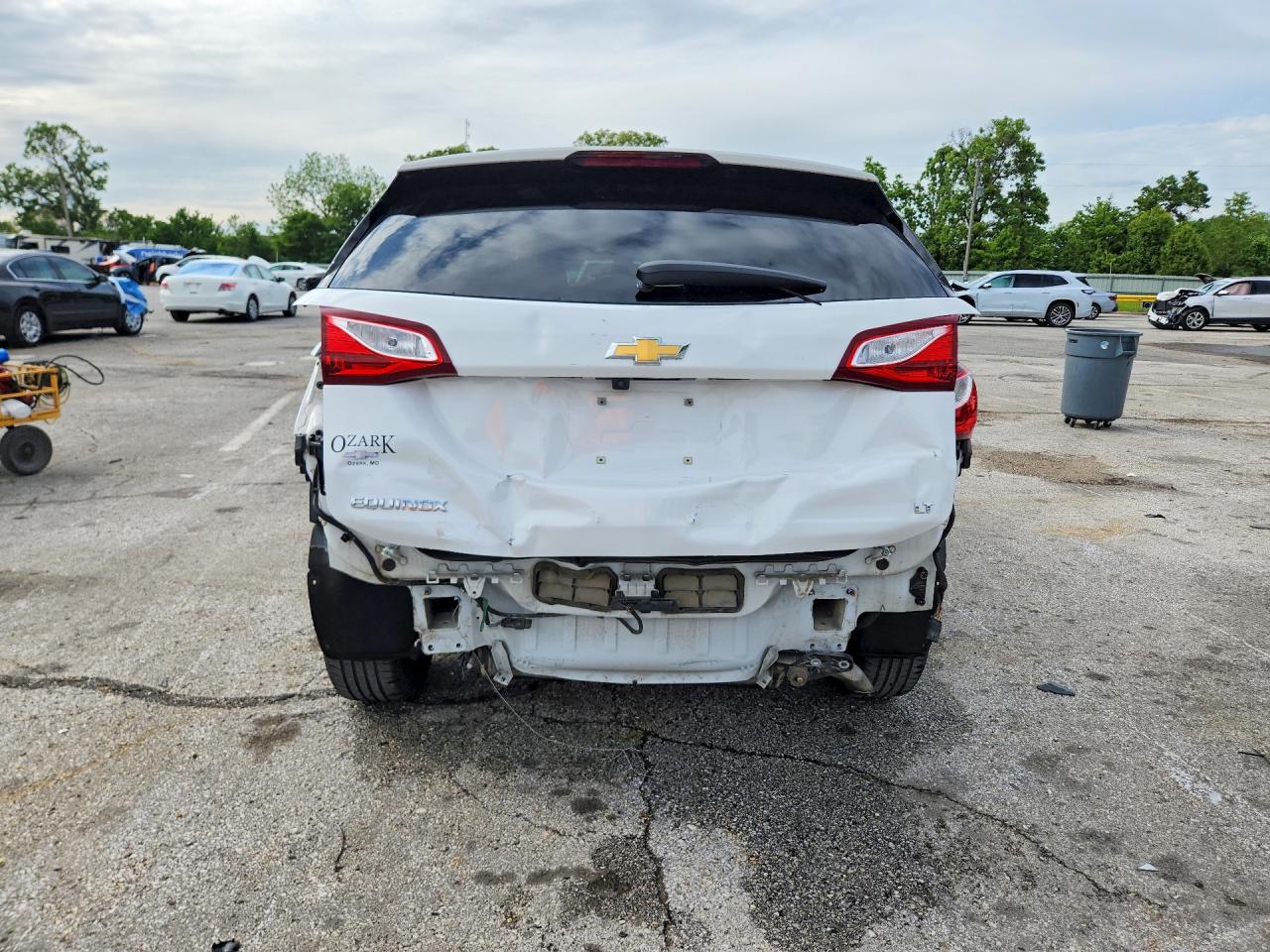 2020 CHEVROLET EQUINOX LT photo 16
