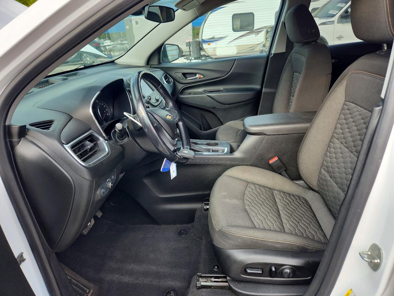 2020 CHEVROLET EQUINOX LT photo 19