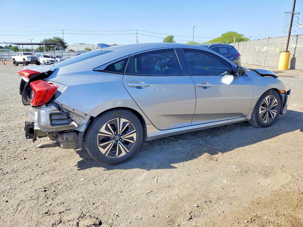 2016 HONDA CIVIC EX photo 5