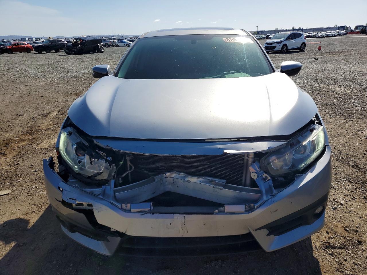 2016 HONDA CIVIC EX photo 9