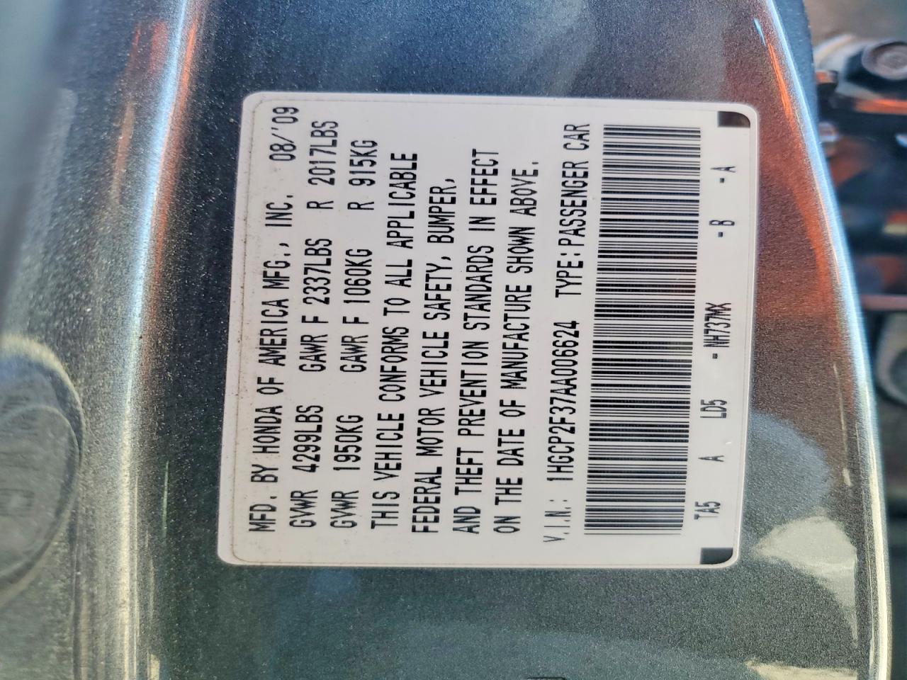 2010 HONDA ACCORD LX photo 25