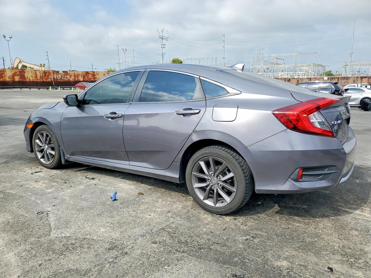2020 HONDA CIVIC EXL photo 2