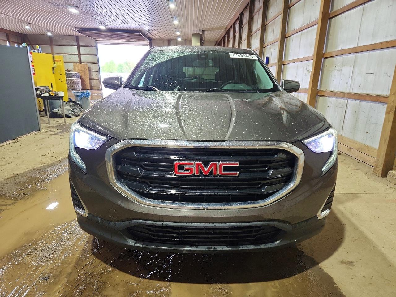 2020 GMC TERRAIN SLE photo 13