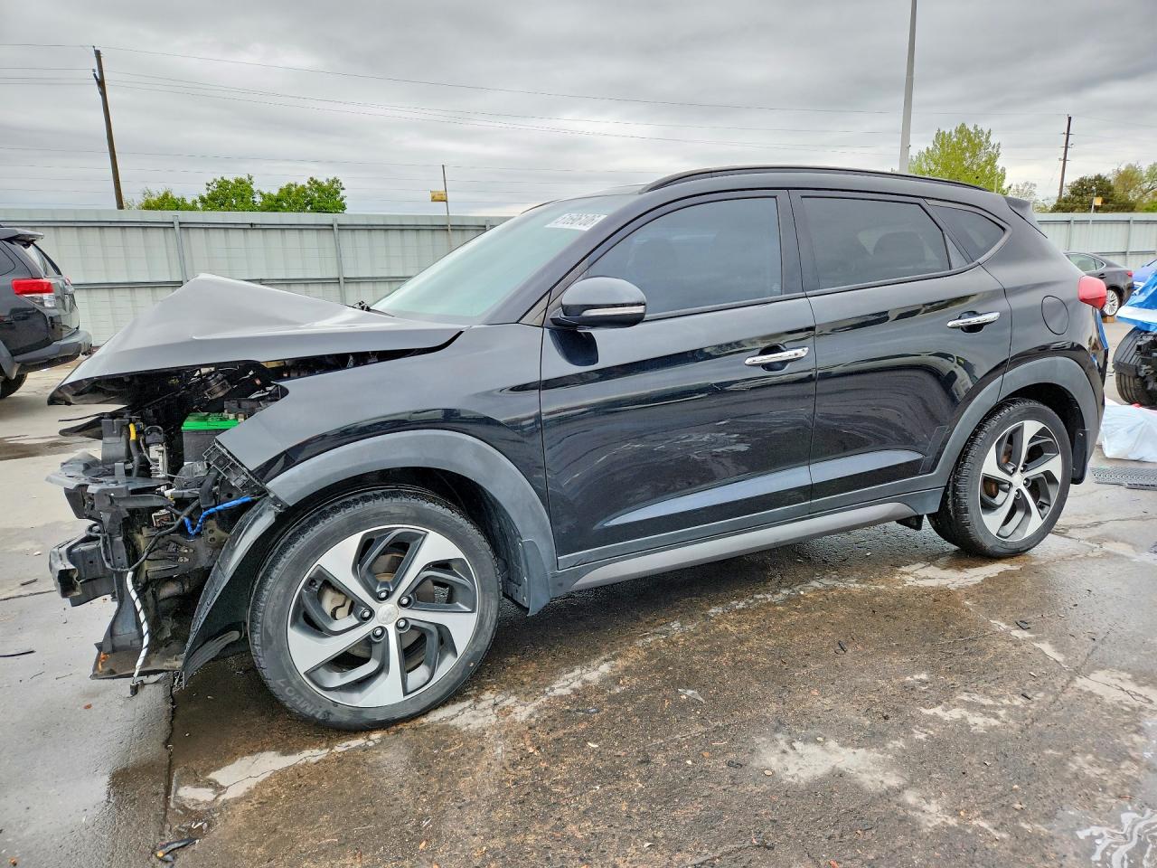 2016 HYUNDAI TUCSON