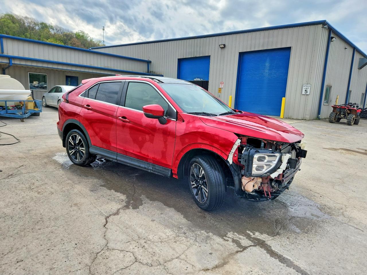 2023 MITSUBISHI ECLIPSE CROSS SE photo 10