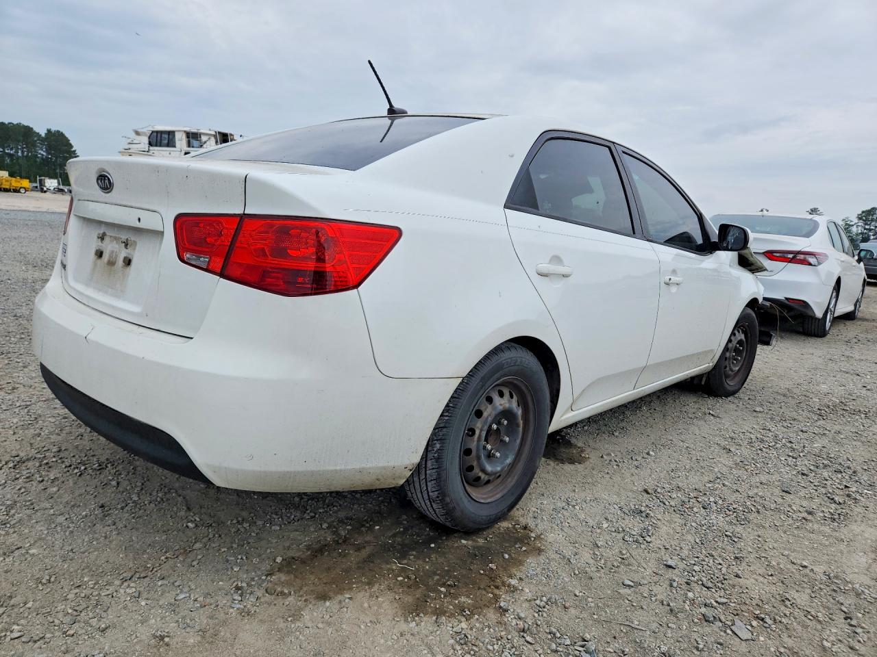 2012 KIA FORTE LX photo 5