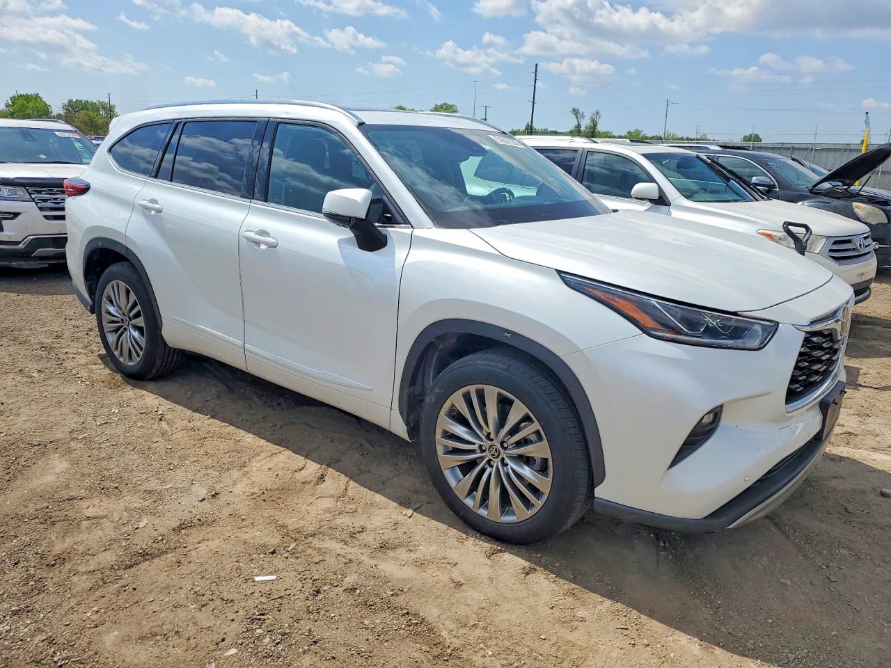 2022 TOYOTA HIGHLANDER PLATINUM photo 7