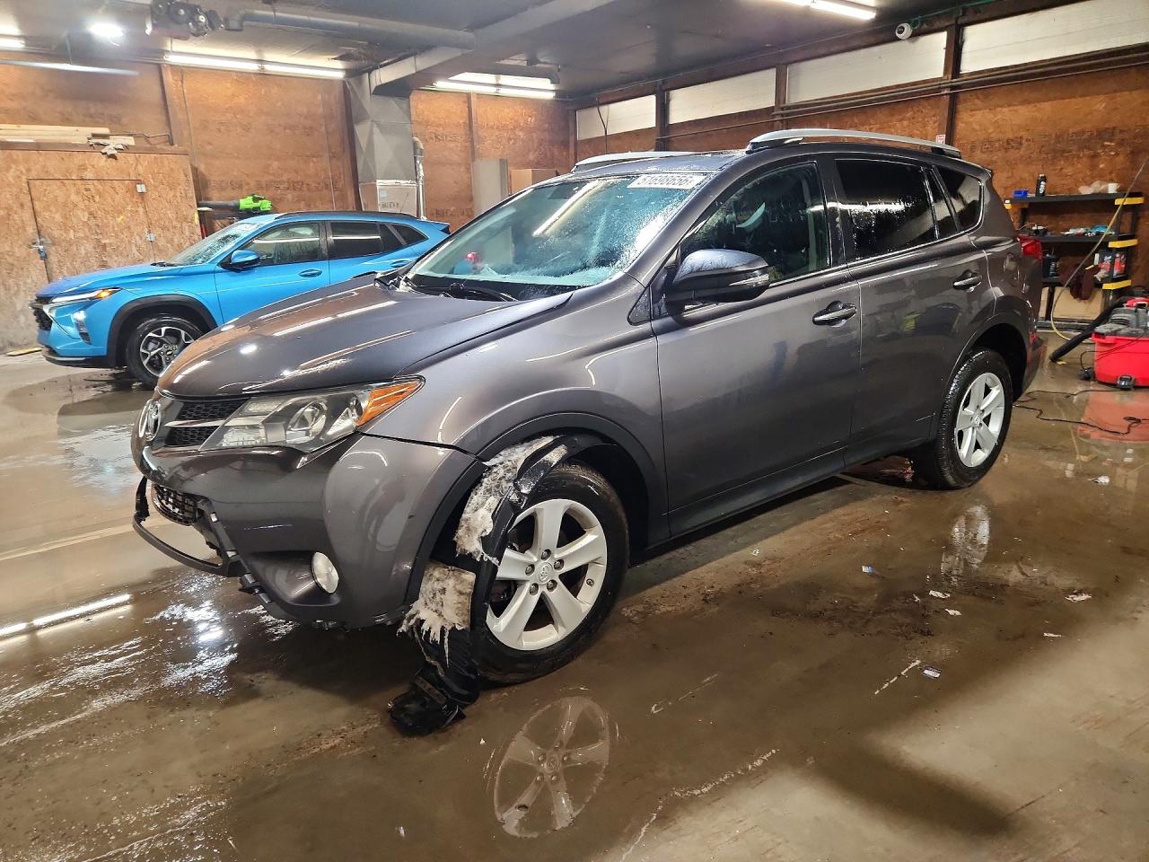 2014 TOYOTA RAV4