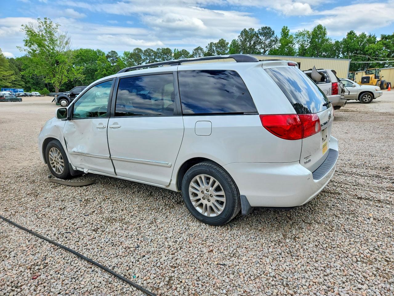 2008 TOYOTA SIENNA XLE LIMITED photo 3