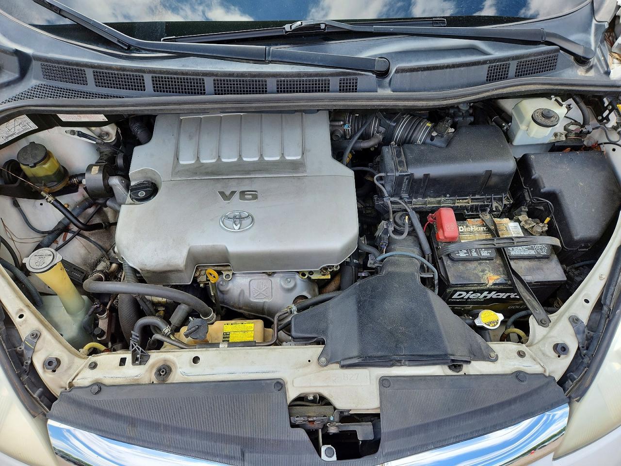 2008 TOYOTA SIENNA XLE LIMITED photo 23