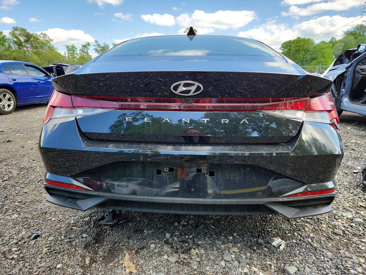 2021 HYUNDAI ELANTRA SEL photo 11