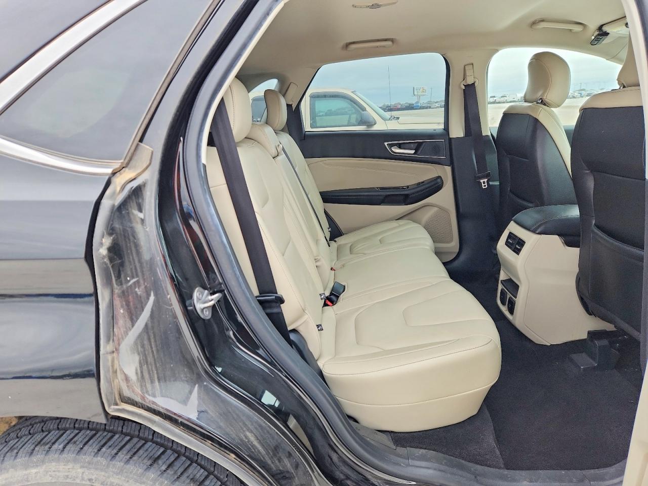 2017 FORD EDGE TITANIUM photo 31