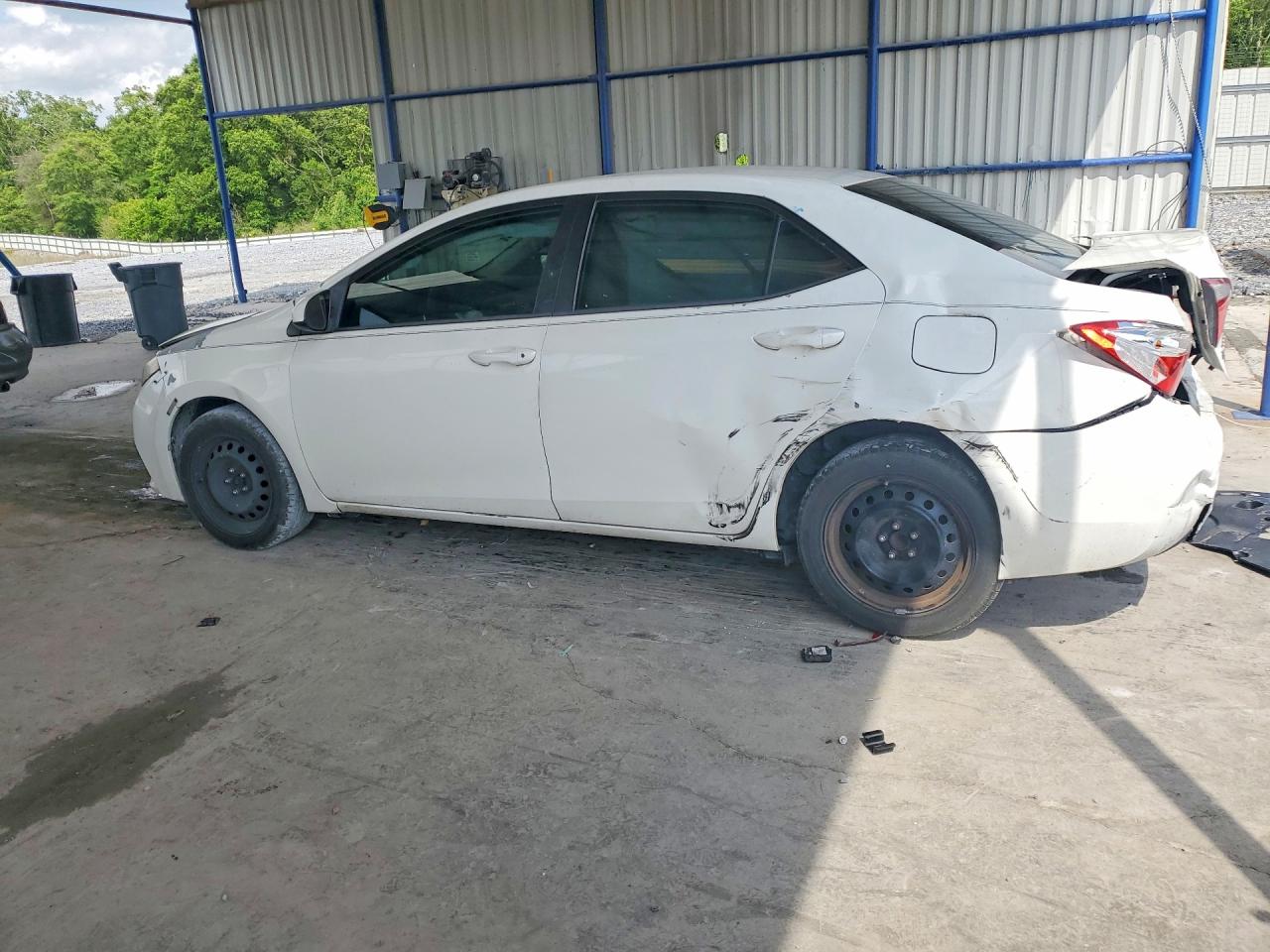 2016 TOYOTA COROLLA photo 3