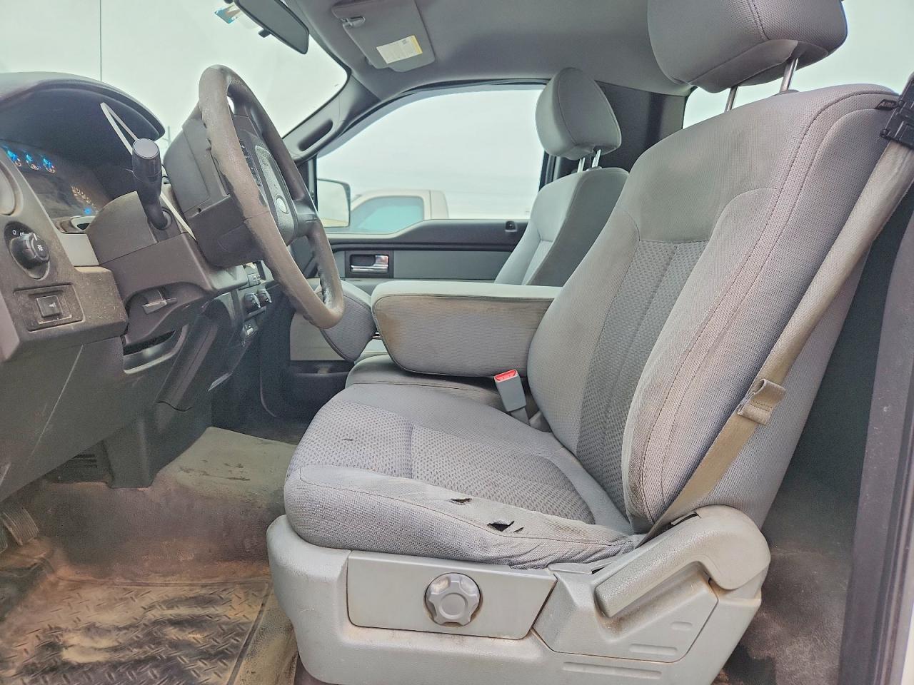 2013 FORD F150 photo 19
