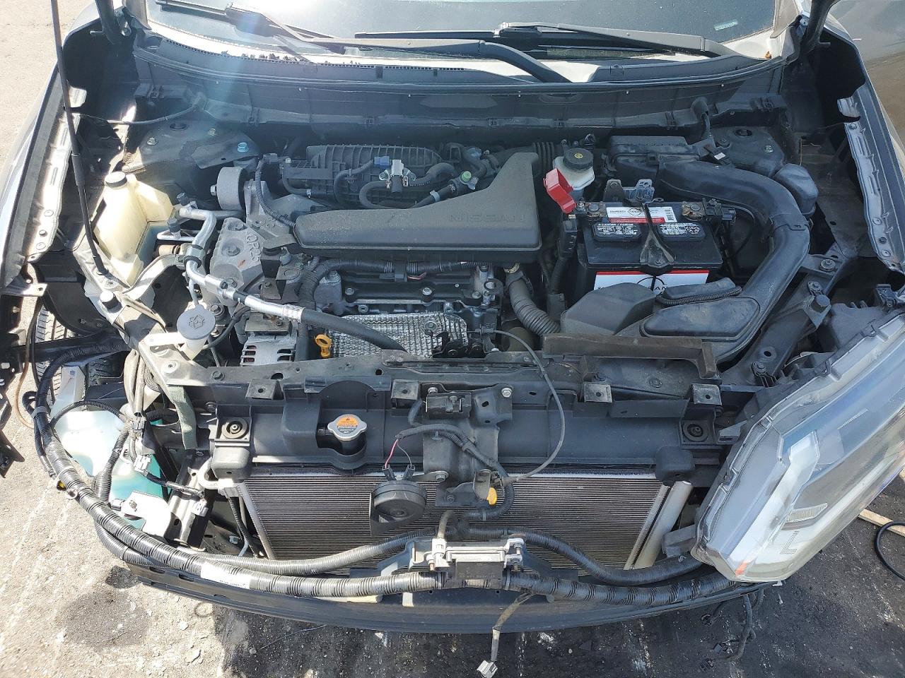 2018 NISSAN ROGUE SV photo 23