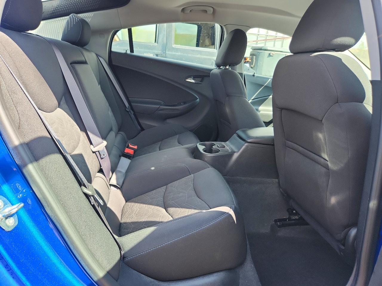 2017 CHEVROLET VOLT LT photo 19