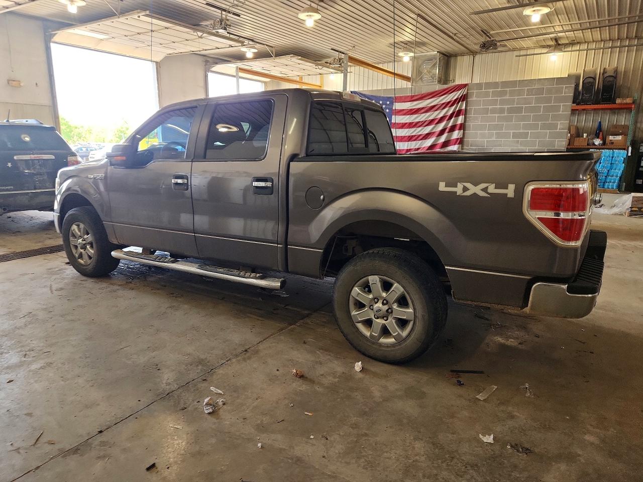 2014 FORD F150 SUPERCREW photo 2
