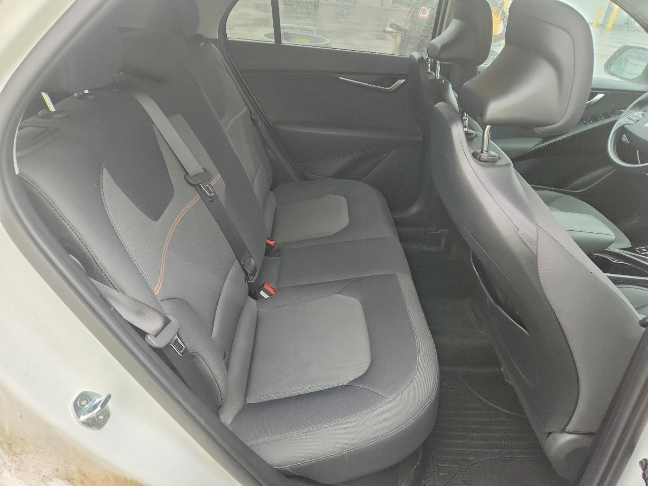 2024 KIA NIRO LX photo 19