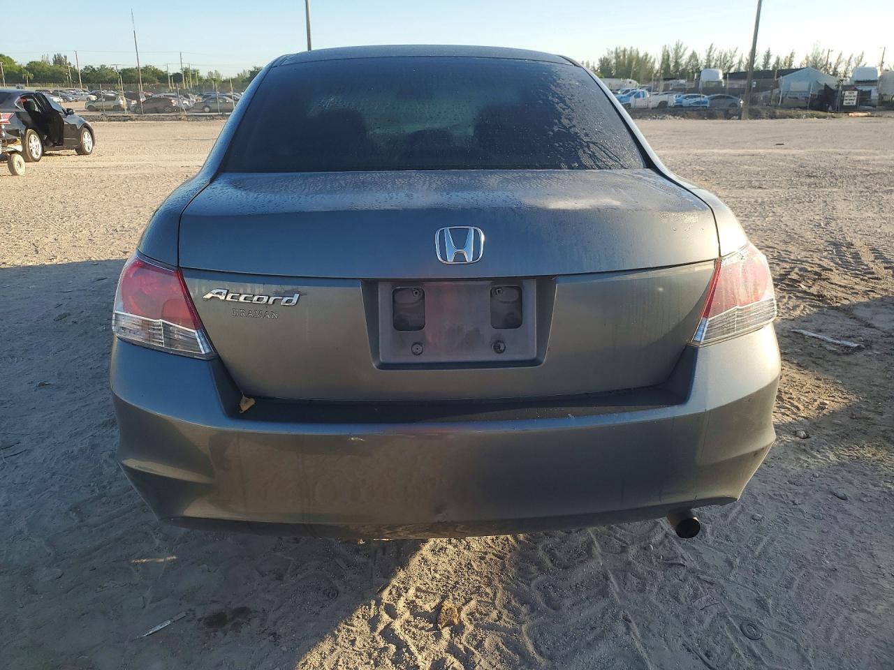 2008 HONDA ACCORD LX photo 16