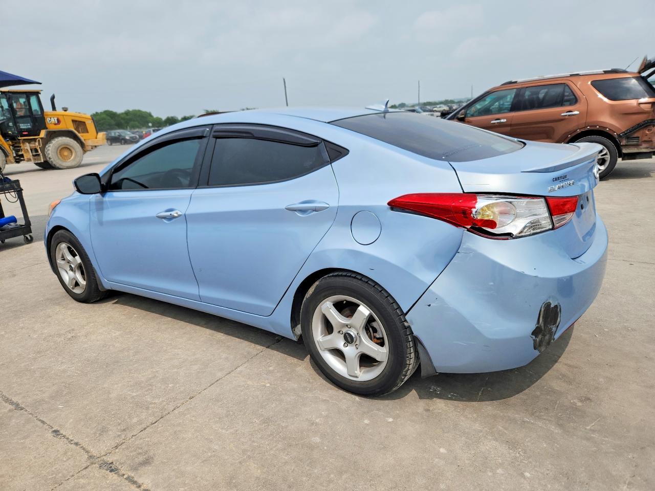 2013 HYUNDAI ELANTRA LIMITED photo 2