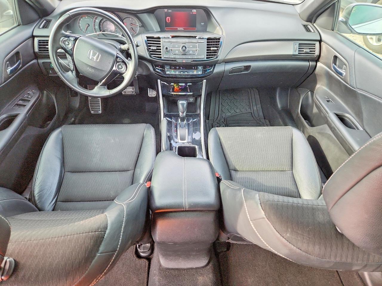 2016 HONDA ACCORD SPORT photo 15