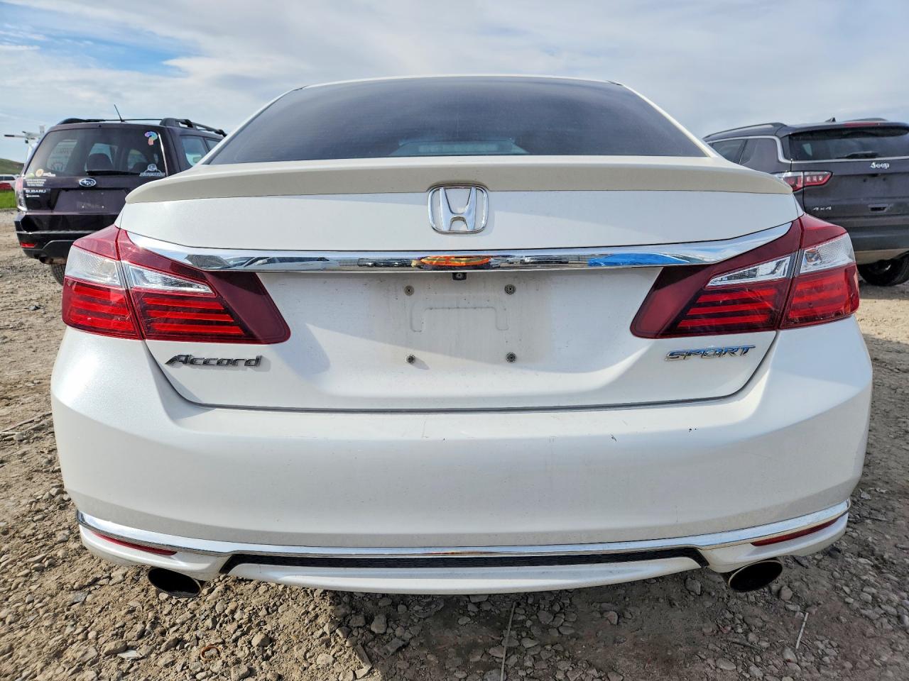 2016 HONDA ACCORD SPORT photo 11